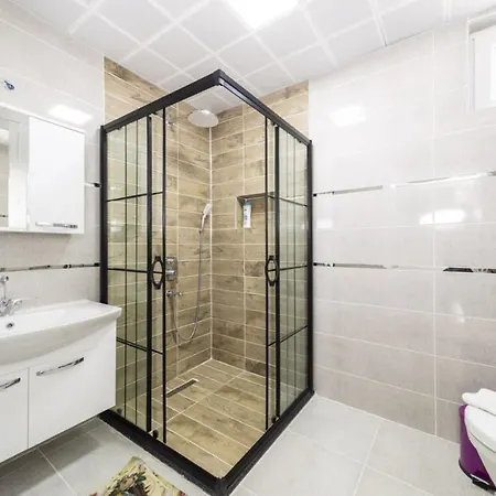 Marvelous With Private Pool In Muratpasa ホテル