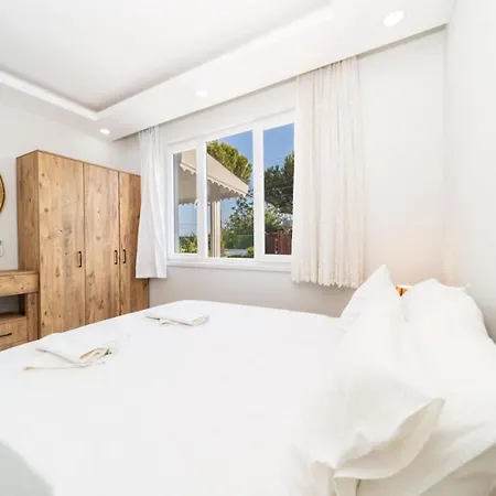 ホテル Marvelous With Private Pool In Muratpasa